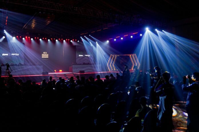 Esportz Premier Series Stage Esportz Premier Series Grand Finale LAN garners massive success uniting Indian Esports and Gaming Community in Mumbai