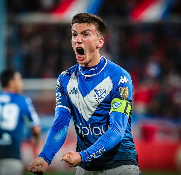 Maximo Perrone to sign for Manchester City until 2028 very soon