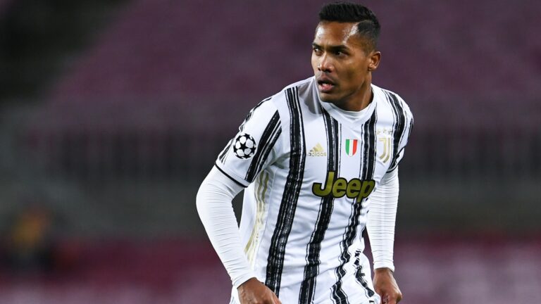 Alex Sandro likely to leave Juventus at the end of 22/23