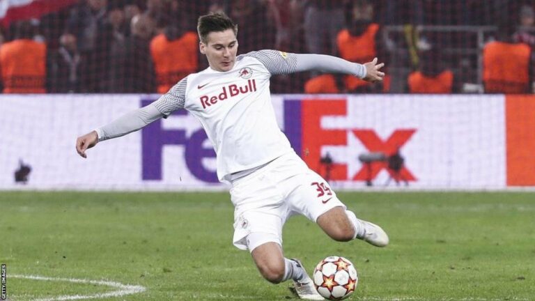 Max Wober signs for Leeds United until 2027