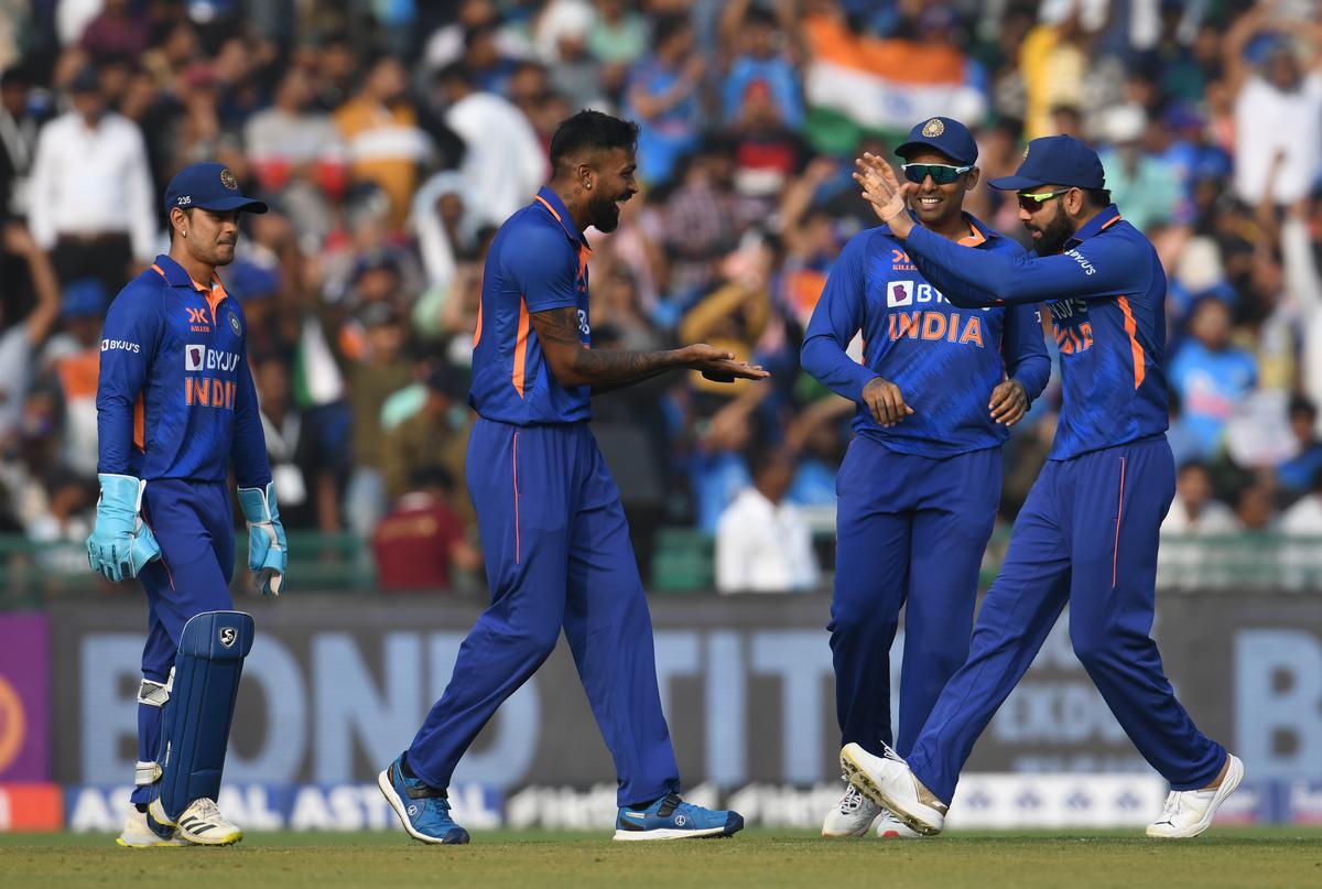 India to take the No.1 spot in ODI if beats New Zealand in the third match
