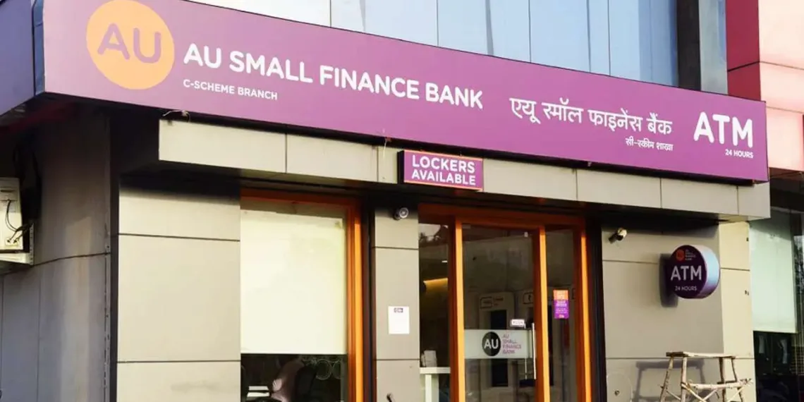 AU Bank Depicts New Credit Card Offering Platform SwipeUP