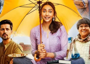 via- https://www.bollywoodmdb.com/bollywood-news-adda/chhatriwali-trailer-rakul-preet-singh-stands-against-all-odds-to-create-awareness-about-sex-education-and-the-taboos-around-it