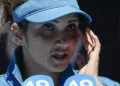 Sania Mirza ends her great tennis career, couldn't hold back her tears