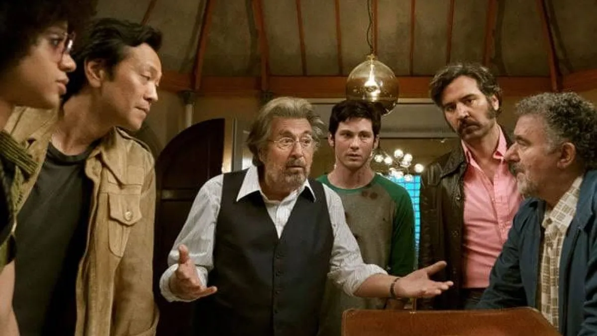 via- https://theubj.com/entertainment/115775/hunters-season-2-trailer-highlights-the-return-of-al-pacinos-meyer-offerman-and-his-former-fellow-hunters/