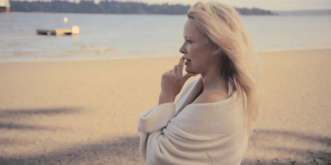 via- https://www.thetealmango.com/entertainment/pamela-a-love-story-trailer-pamela-anderson-bares-her-heart-in-the-netflix-documentary/