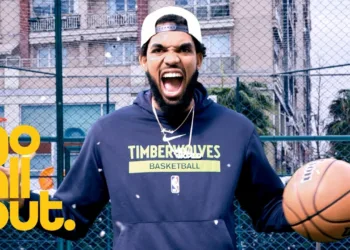 Niantic collaborates with NBA and NBPA to launch NBA All-World, an AR basketball game