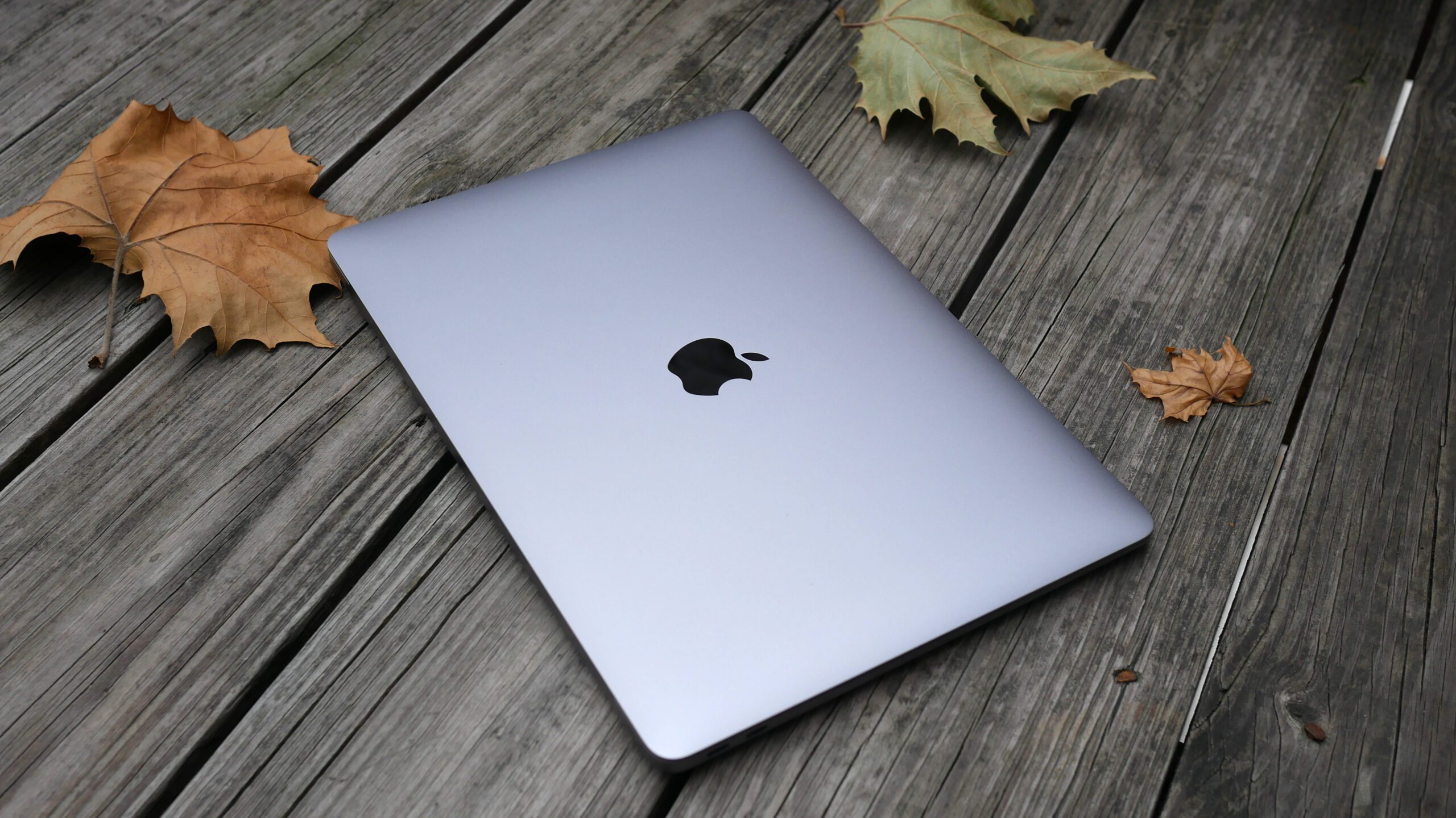 Apple MacBook Air leading the sales for its Manufacturers