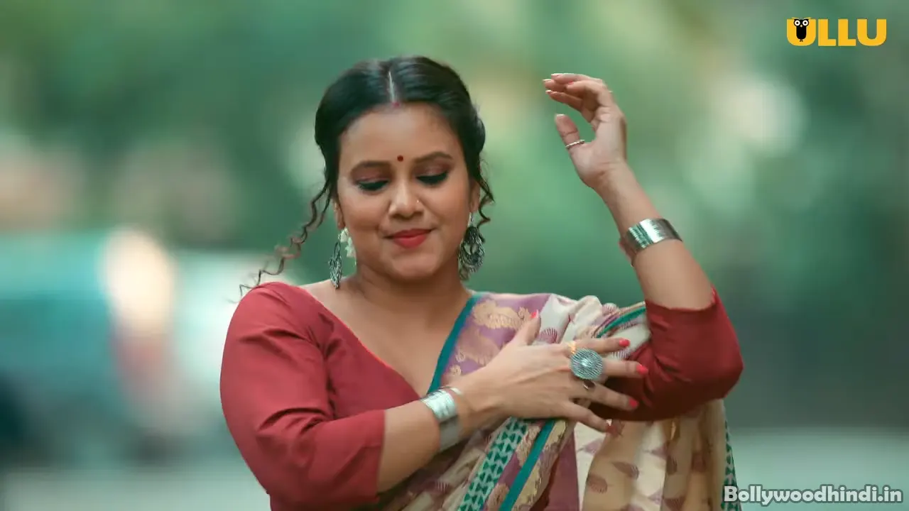 Watchman: Ullu’s Romantic Drama Series is about a watchman and his Dysfunctional Relationships