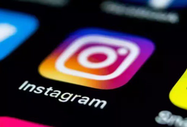 Instagram will no longer offer live shopping
