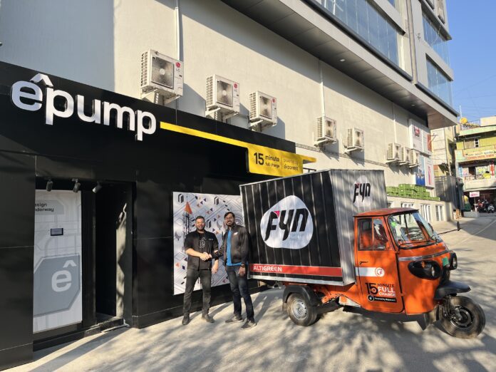 Exponent X Fyn Fyn Mobility rolls out the world’s first 15-minute full-charge EV fleet powered by Exponent Energy; Will deploy 1,500 vehicles