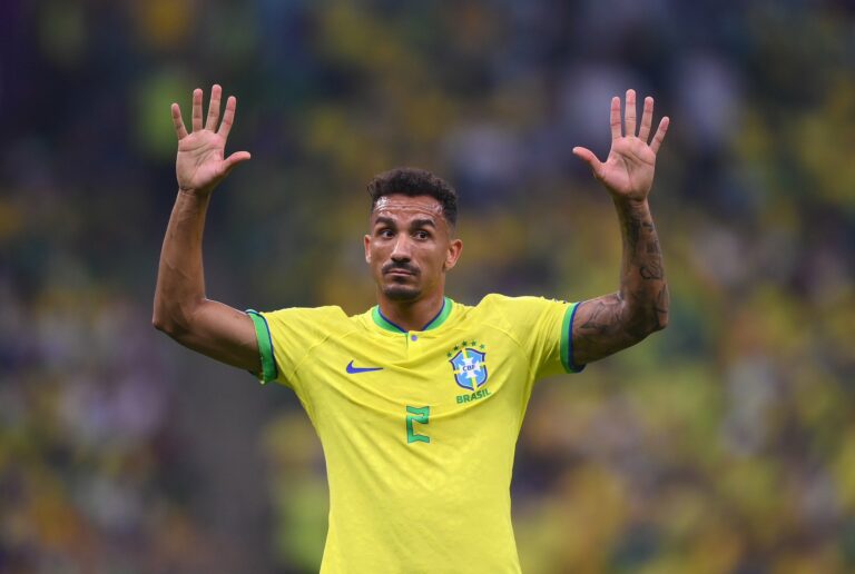 Danilo to sign new contract with Juventus until 2025