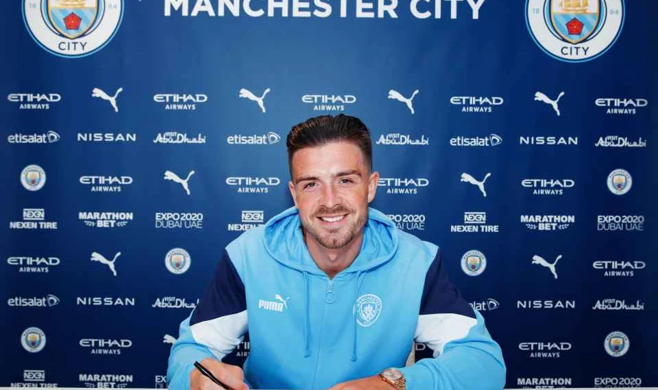 English clubs spent a whopping €742 million in January, which is 57.3% of the global spending 