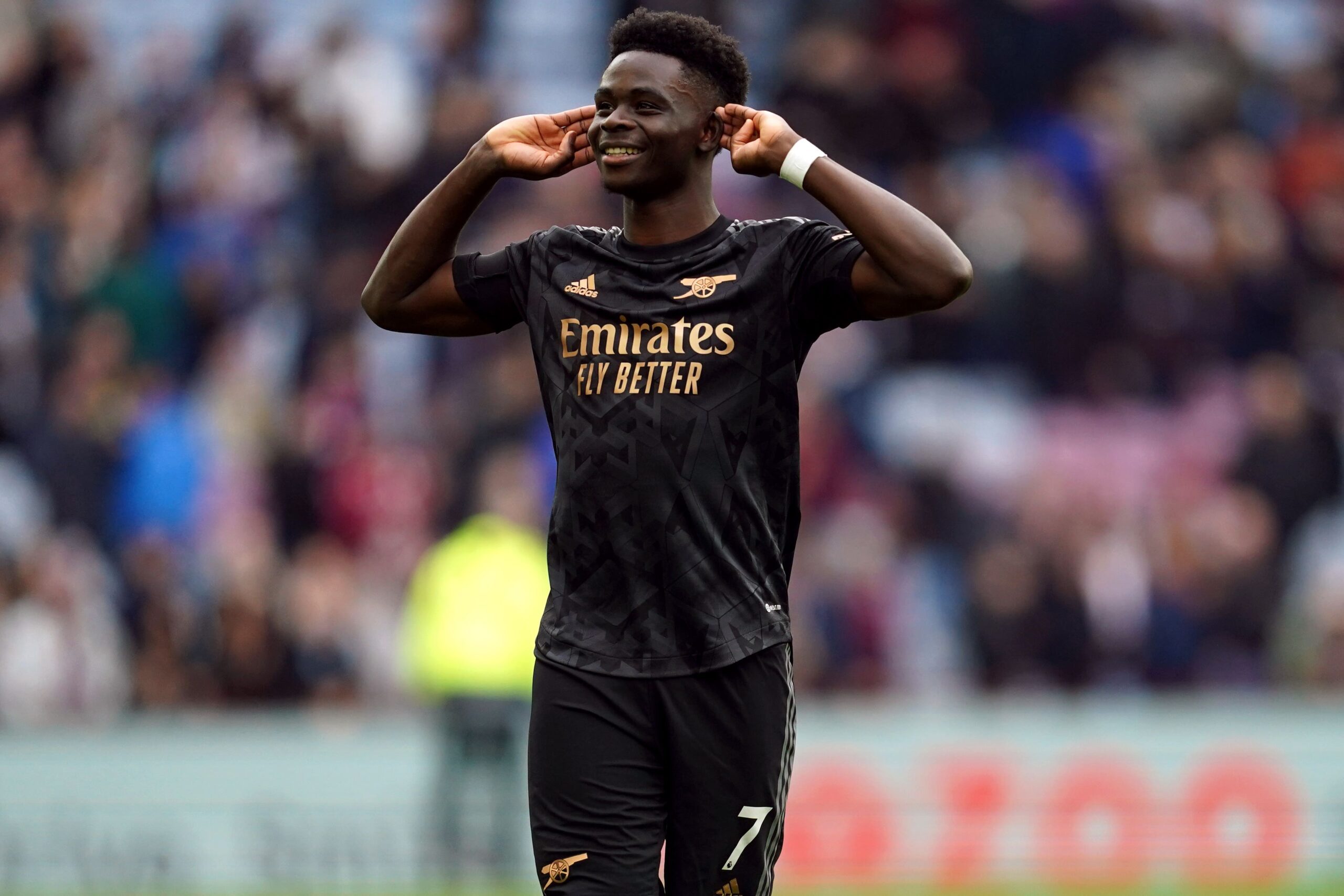 Bukayo Saka close to make a new deal with Arsenal