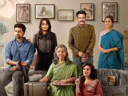 via- https://timesofindia.indiatimes.com/web-series/news/hindi/gulmohar-trailer-manoj-bajpayee-sharmila-tagore-shine-in-this-emotional-story-of-a-dysfunctional-family-watch/articleshow/97819408.cms