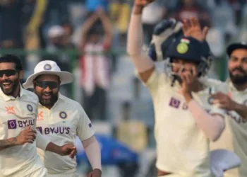 Axar saves India, and Aussies get a 62 run lead at the end of Day 2