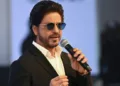 via- https://www.deccanherald.com/dh-galleries/photos/in-pics-richest-actors-in-the-world-srk-only-indian-among-top-8-1180250