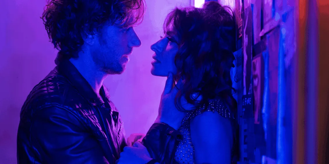 via- https://www.cosmopolitan.com/uk/entertainment/a37074731/netflixs-sexlife-season-2-release-date/