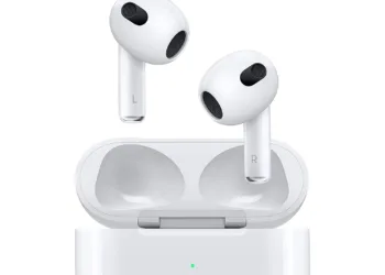 Mindblowing Deal: Get AirPods (3rd Gen) for only ₹15,499
