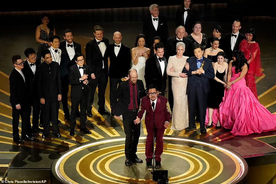 via- https://www.dailymail.co.uk/tvshowbiz/article-11851585/Oscar-winners-2023-list-awards-best-picture-best-actor-actress.html