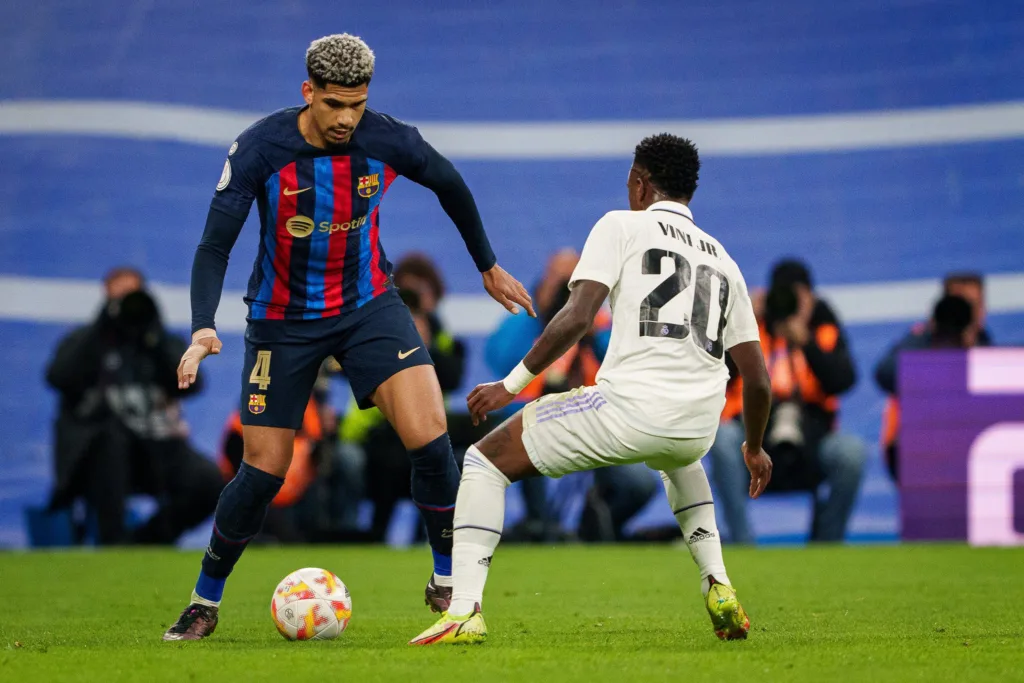 Real Madrid Barcelona El Clasico Vinicius Jr Ronald Araujo