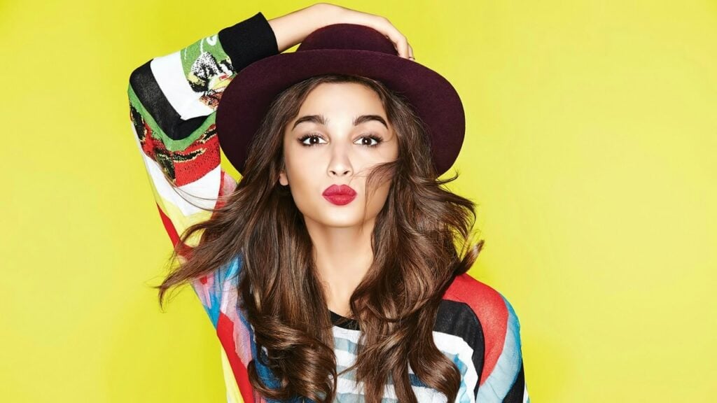 ali3 Captivating Alia Bhatt Height in feet, Age, Bio, Net Worth, Income, and Family in 2024