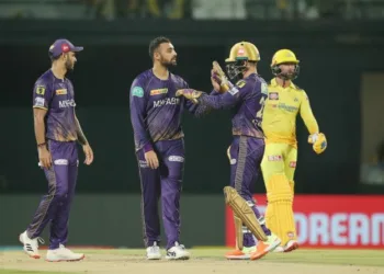 KKR pull their sixth victory in the season: keep playoff hopes alive defeating CSK by six wickets