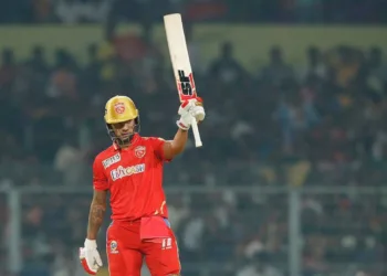 Most Fifties in IPL : Shikhar Dhawan Smashes 50th IPL Fifty, Climbs to Third Place