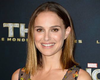 na2 Magnificent Natalie Portman Age, Height, Bio, Career, Income, and Family in 2025