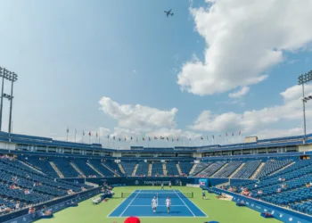 The Development of Smart Stadiums And the Role of Technology in Enhancing the Fan Experience