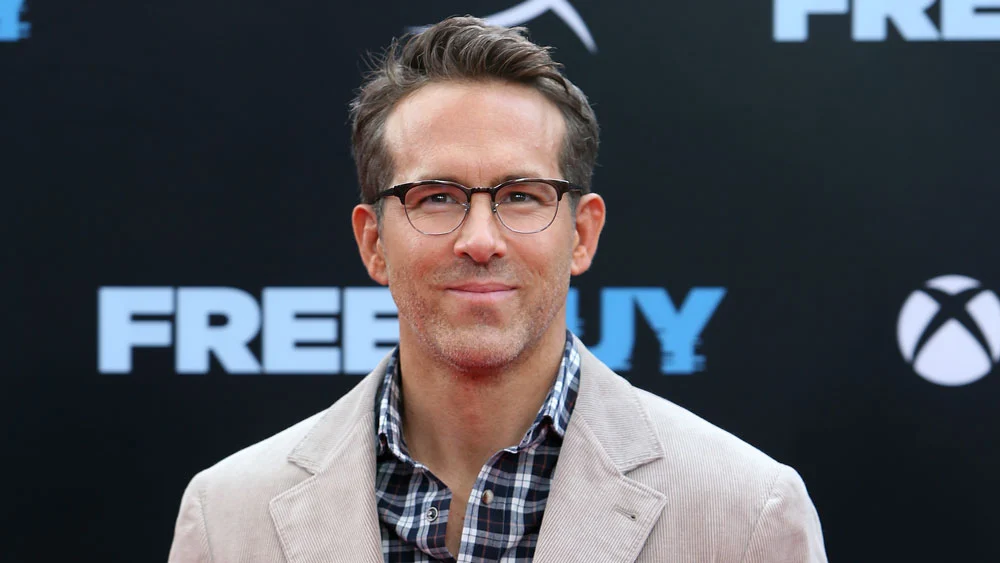 r6 Incredible Ryan Reynolds Height, Age, Bio, Career, Income, and Family in 2024