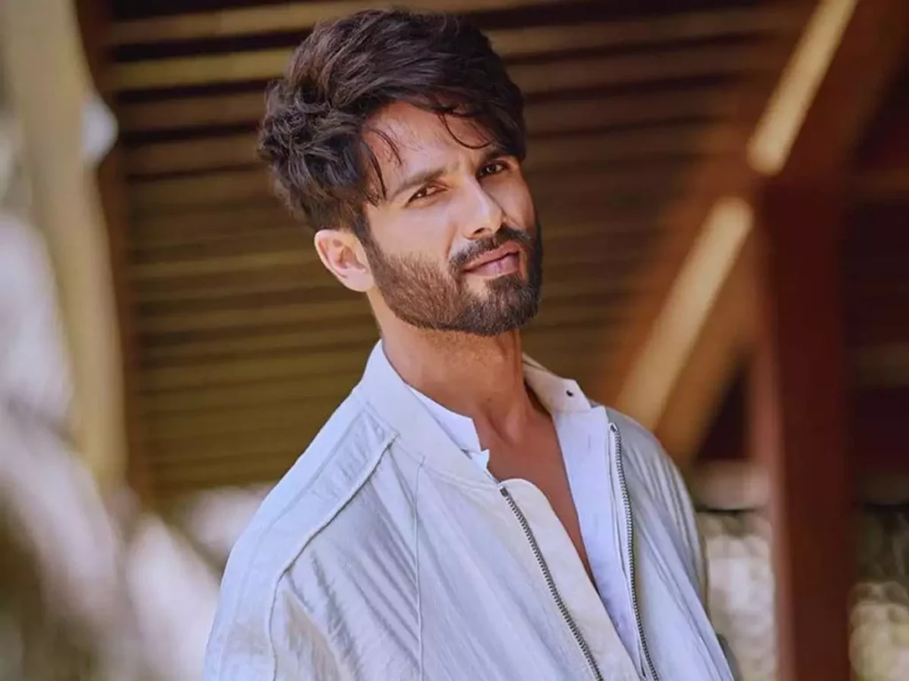 ss4 Stunning Shahid Kapoor Age, Height, Bio, Net Worth, Income, Family, and More in 2024