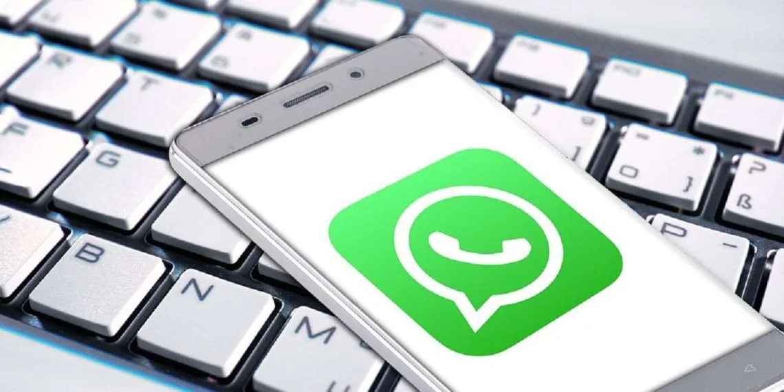 via- https://www.dnaindia.com/technology/report-whatsapp-trick-offline-messages-blue-tick-read-online-2851342