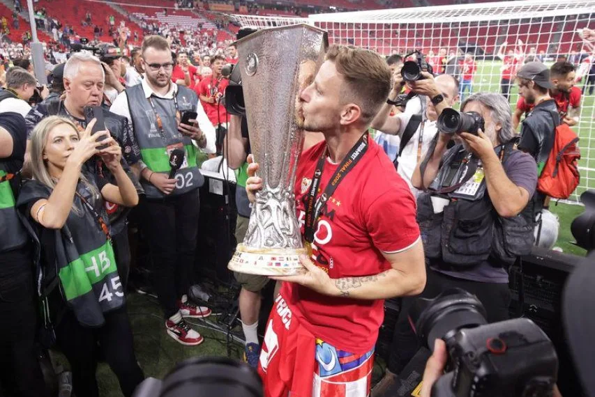 Ivan Rakitic Sevilla Europa league