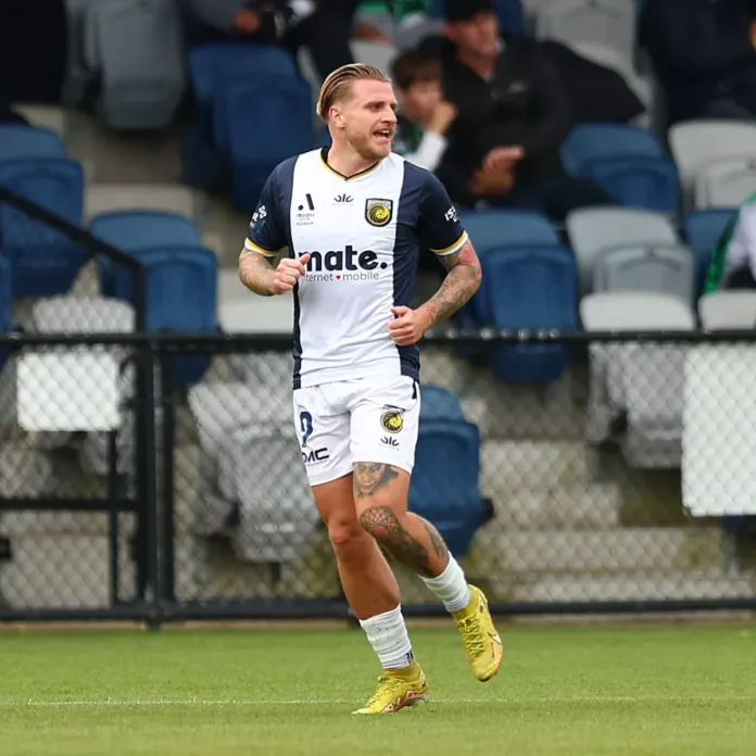 Jason Cummings Jason Cummings