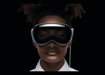 The new Apple Vision Pro brings EyeSight to make VR headset more natural