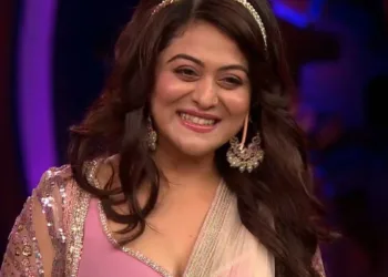 via- https://glamsham.com/ott/web-news/bigg-boss-ott-2-falaq-naaz-becomes-first-captain-house