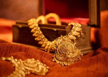 Akshaya Tritiya 2024: Celebrate New Beginnings with Gold!