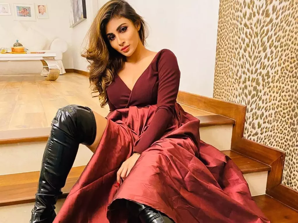 mo Magnificent Mouni Roy Age, Height, Bio, Net Worth, Income, and Family in 2024