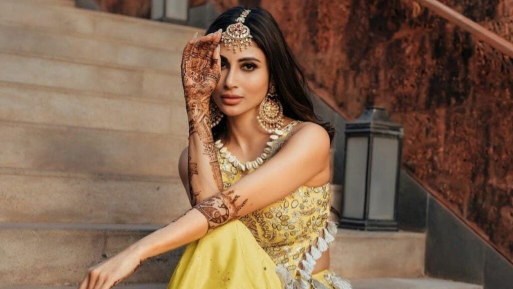 mo3 Magnificent Mouni Roy Age, Height, Bio, Net Worth, Income, and Family in 2024