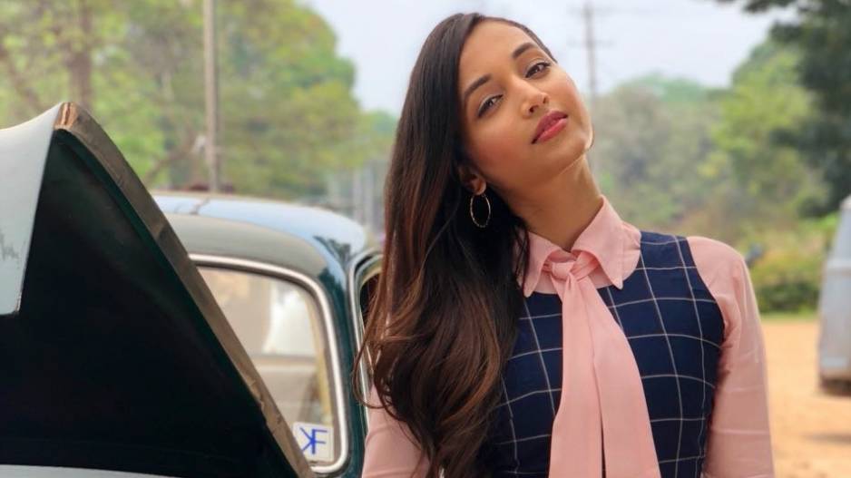 sr2 Spectacular Srinidhi Shetty Age, Height, Bio, Net Worth, Career, and Family in 2024