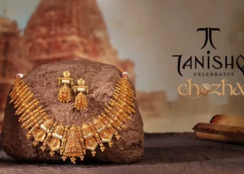 via- https://www.tanishq.co.in/chozha?lang=en_IN