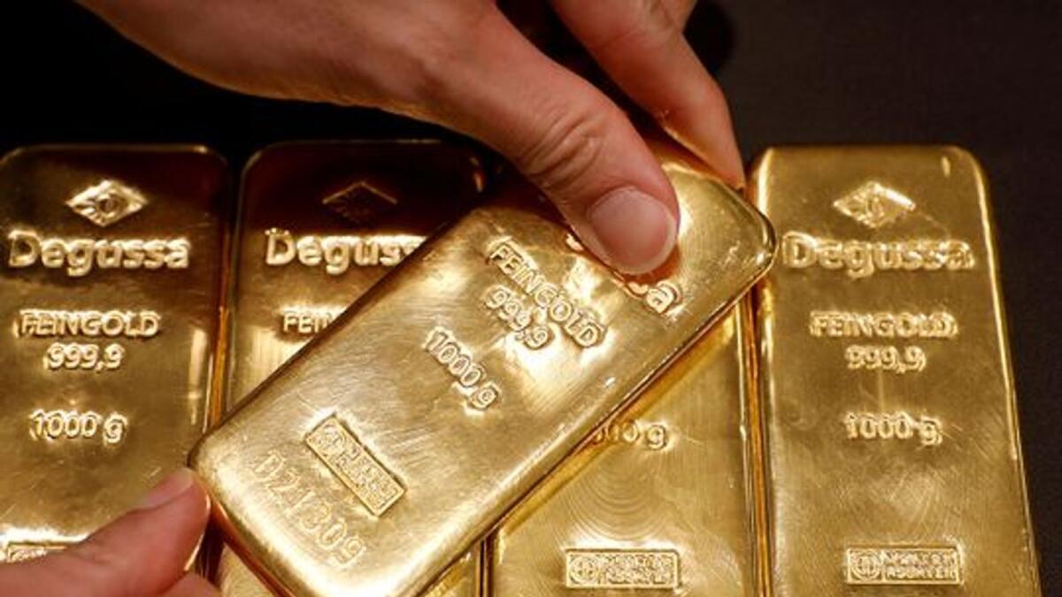 via- https://www.khaleejtimes.com/markets/uae-gold-price-hits-2000-24k-surges-to-dh241-per-gram-in-dubai