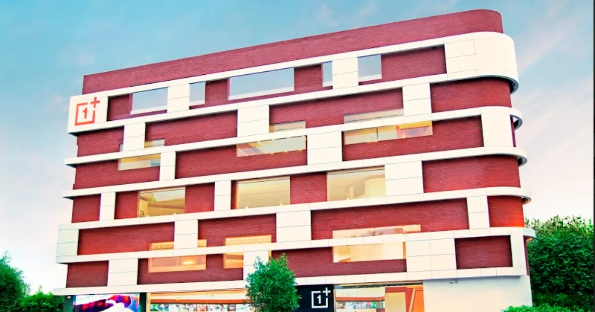 OnePlus Experience Store