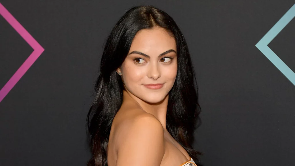 aa23 Incredible Camila Mendes Height, Age, Bio, Career, Income, and Family in 2024