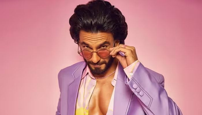 anvvv Spectacular Ranveer Singh Age, Height, Bio, Income, Net Worth, Family, and More in 2024