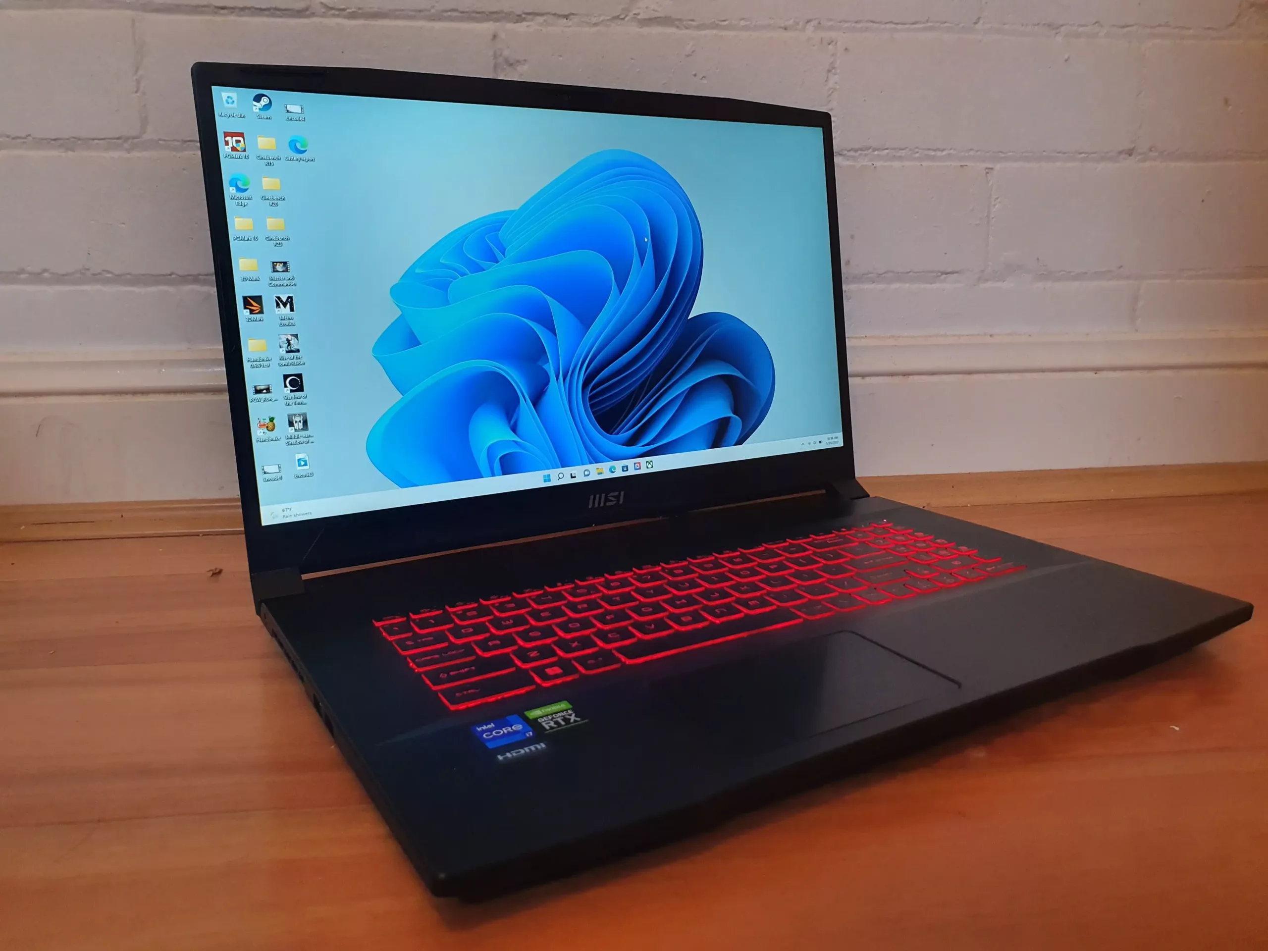 The Best Gaming Laptop under 2 lakh as of April 2024