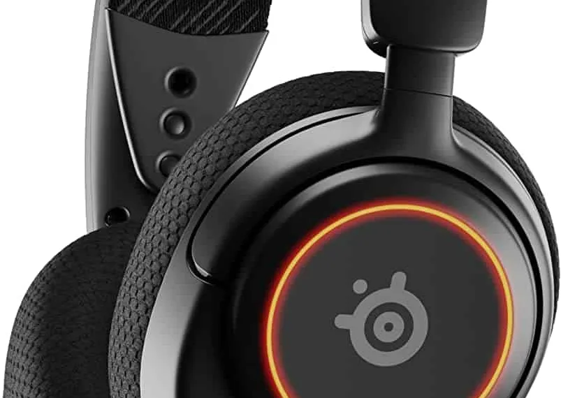 SteelSeries Arctis Nova 3: A Lightweight and Versatile Gaming Headset