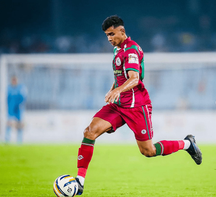 Ashique Kuruniyan Image via Instagram 4 Ashique Kuruniyan's ACL Injury Ahead of ISL 2023-24: Mohun Bagan's Concerns