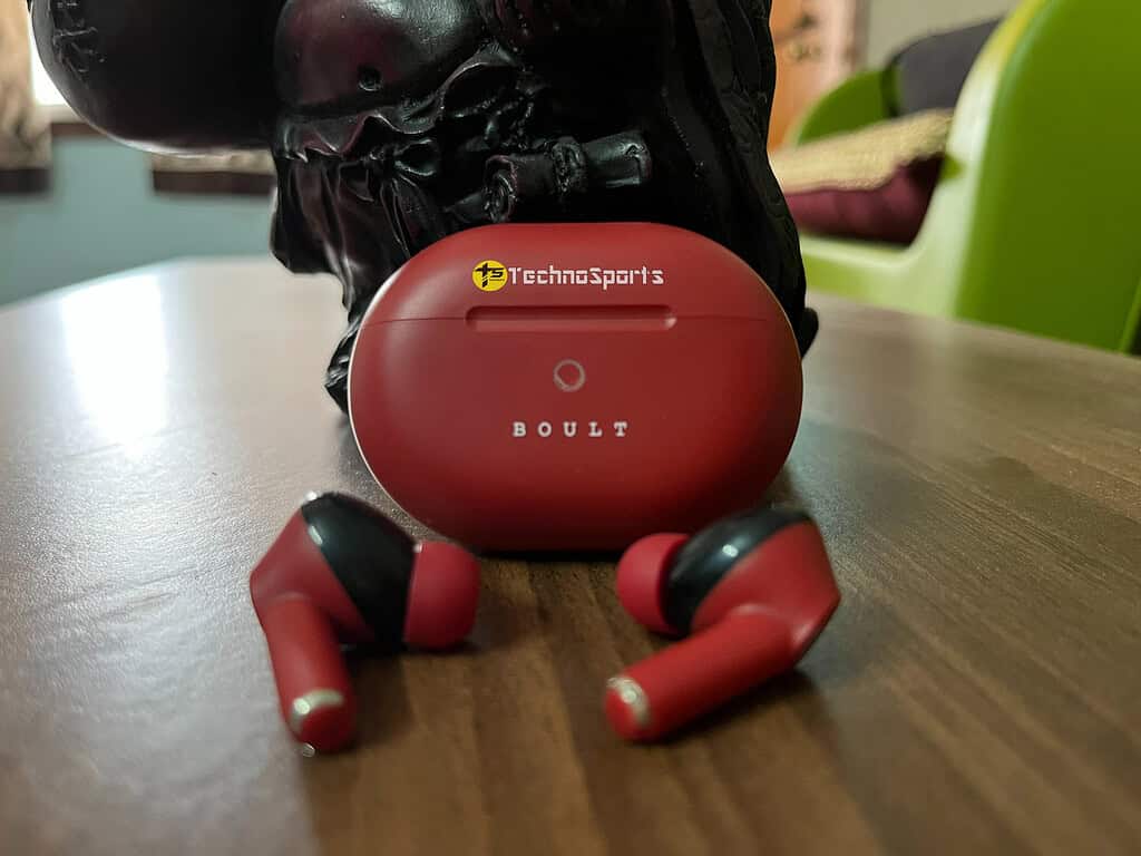 Boult W40 TWS Earbuds Review: Worth the Buy?
